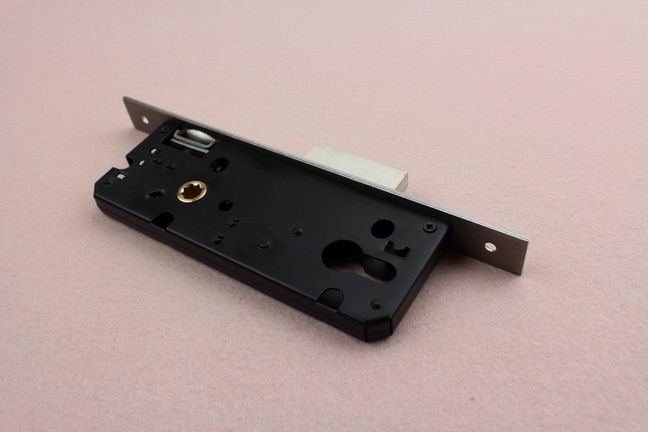 3585碰珠防風(fēng)鎖體哪家好？