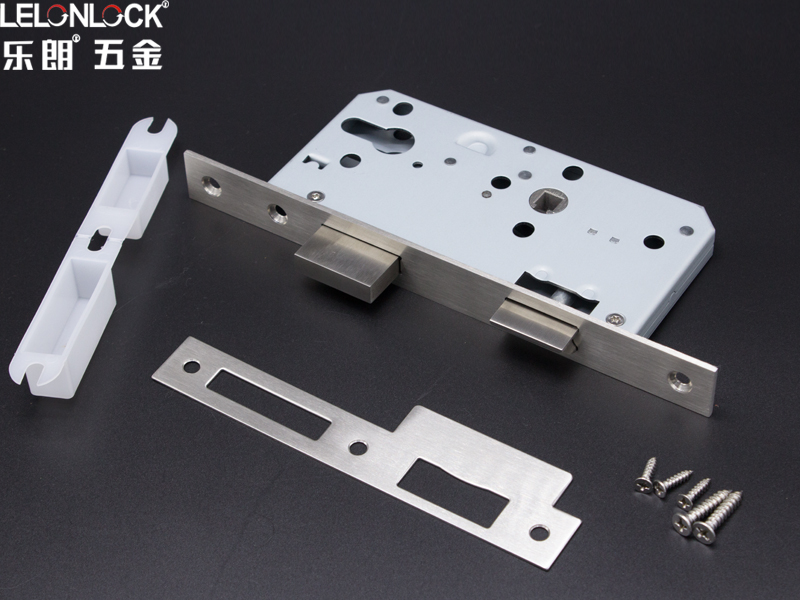 5572、6072防火鎖體哪家好？